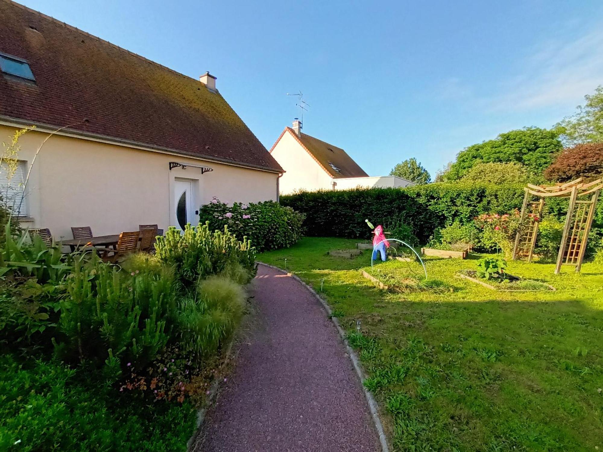 Appartement Tout Confort Le Fresne-Camilly Extérieur photo